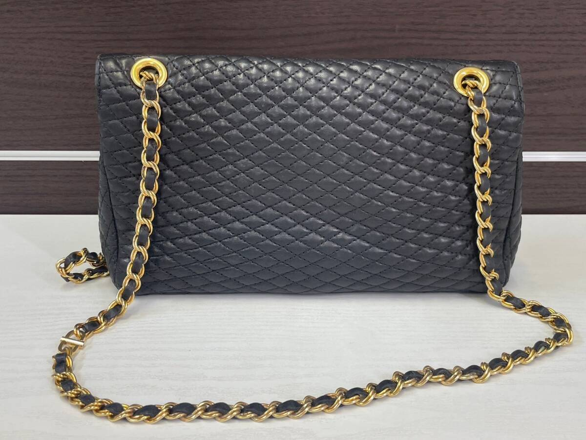 BALLY バリー ショルダーバッグ キルティング レザー ブラック系 ゴールド金具 鞄 ファッション_画像3