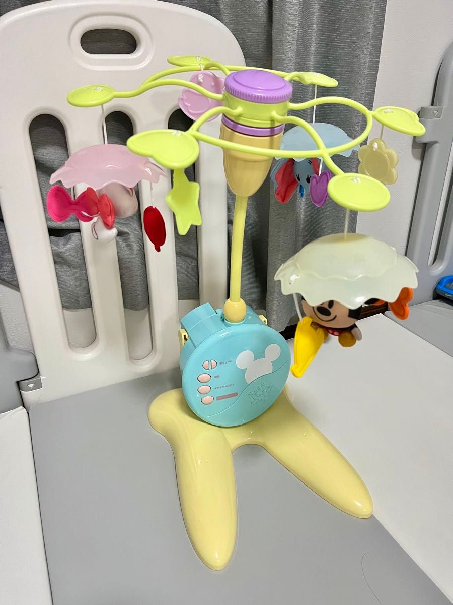 ディズニー  タカラトミー  ベッドメリー 新生児 0歳 知育玩具 オルゴール