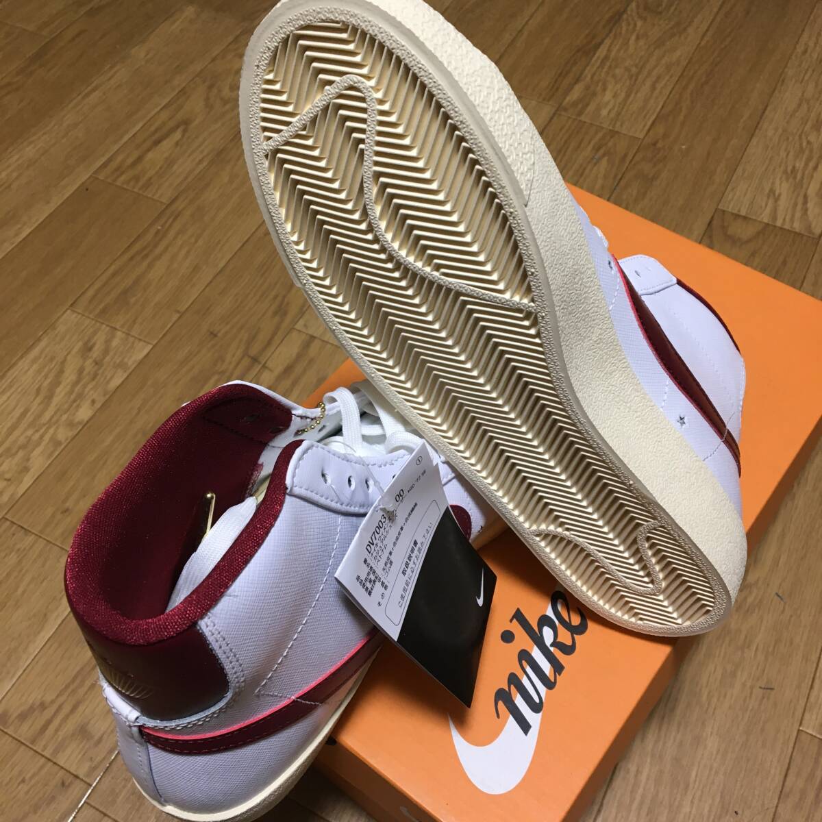 新品未試着 26.5cm(MENS 26cm) NIKE WMNS BLAZER MID ‘77 SE White Red ナイキ ブレーザー ホワイト レッド 白 赤 DV7003-100 即決即発送_画像4