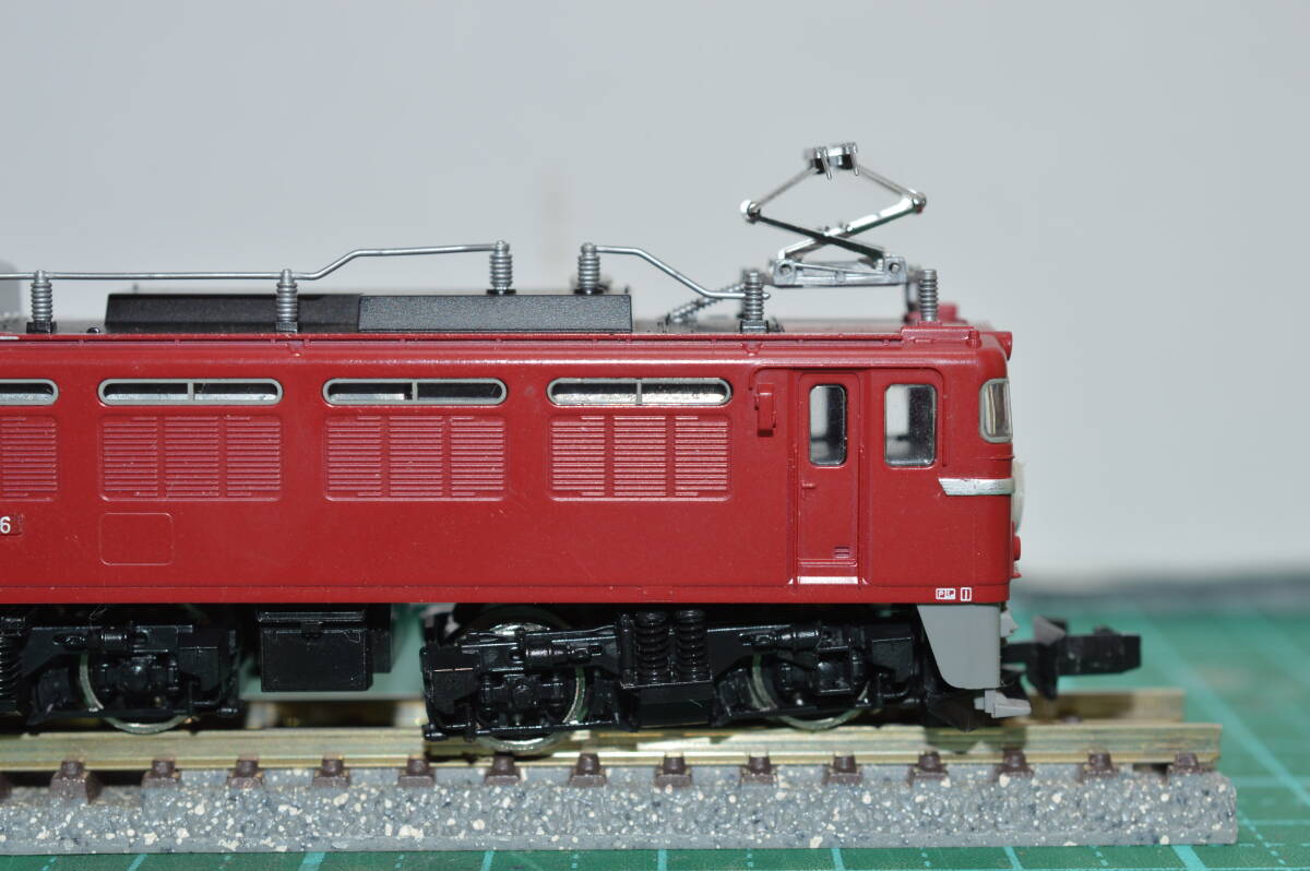 TOMIX JR EF81形電気機関車（北斗星カラー）（2133）中古品 Nゲージの画像5