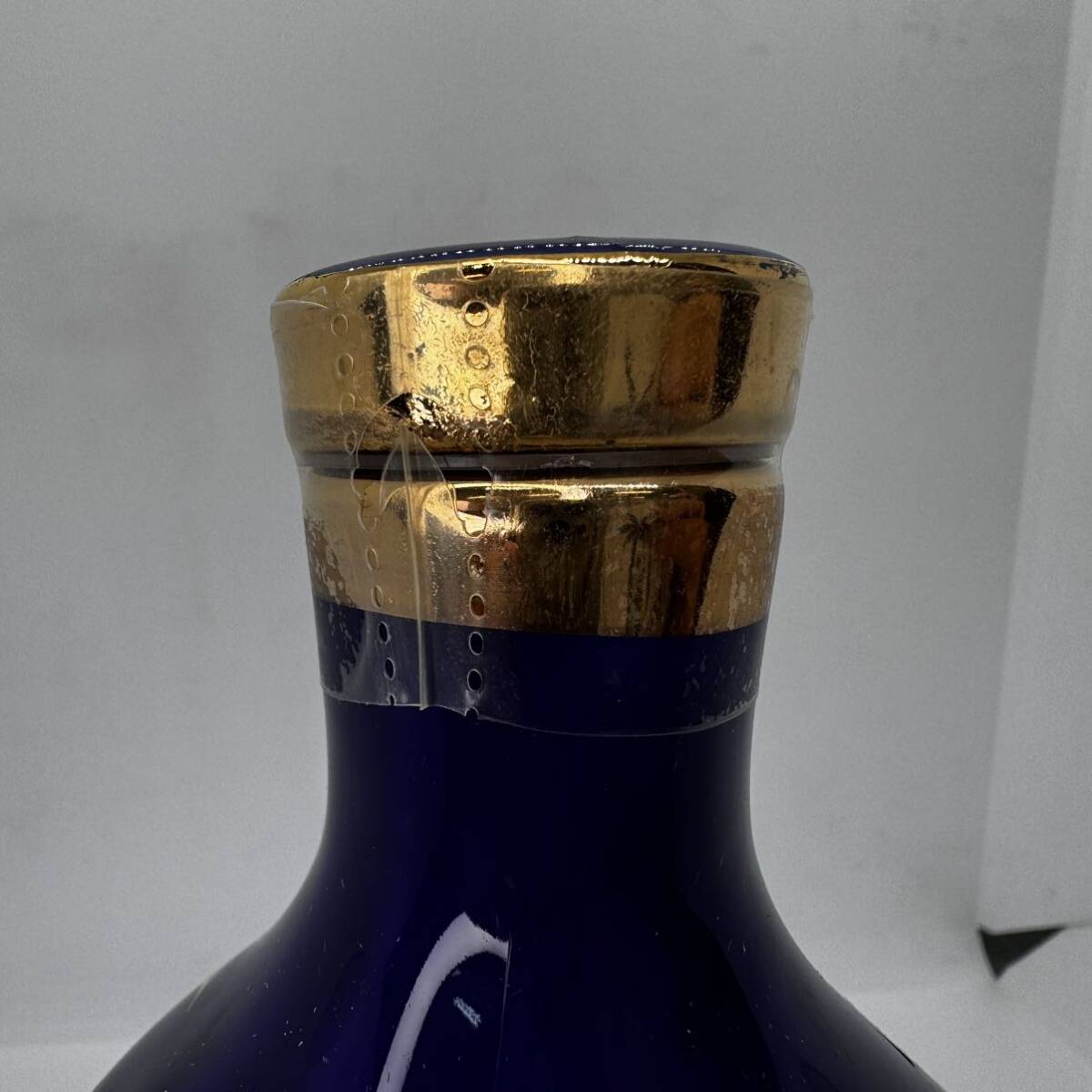 未開栓 Dimple ディンプル デラックス Ceramic Decanter 陶器ボトル スコッチ ウイスキー ウィスキー 750ml 43% 総重量約1176g ケース付きの画像4