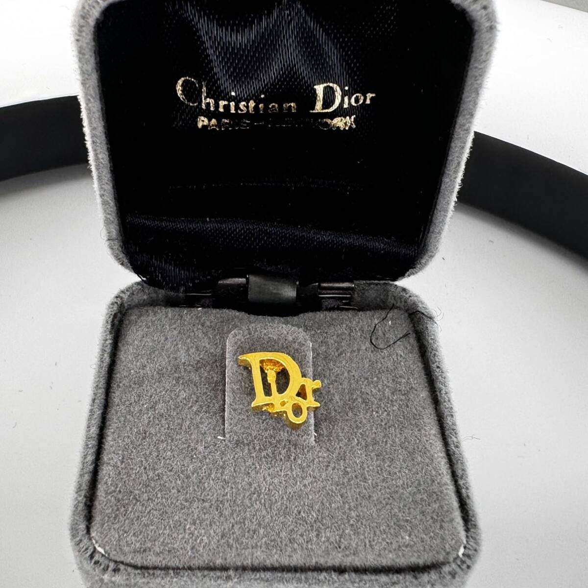 #3 не использовался Christian Dior Christian Dior Logo laperu булавка булавка для галстука булавка bachi Gold Vintage с футляром хранение товар 