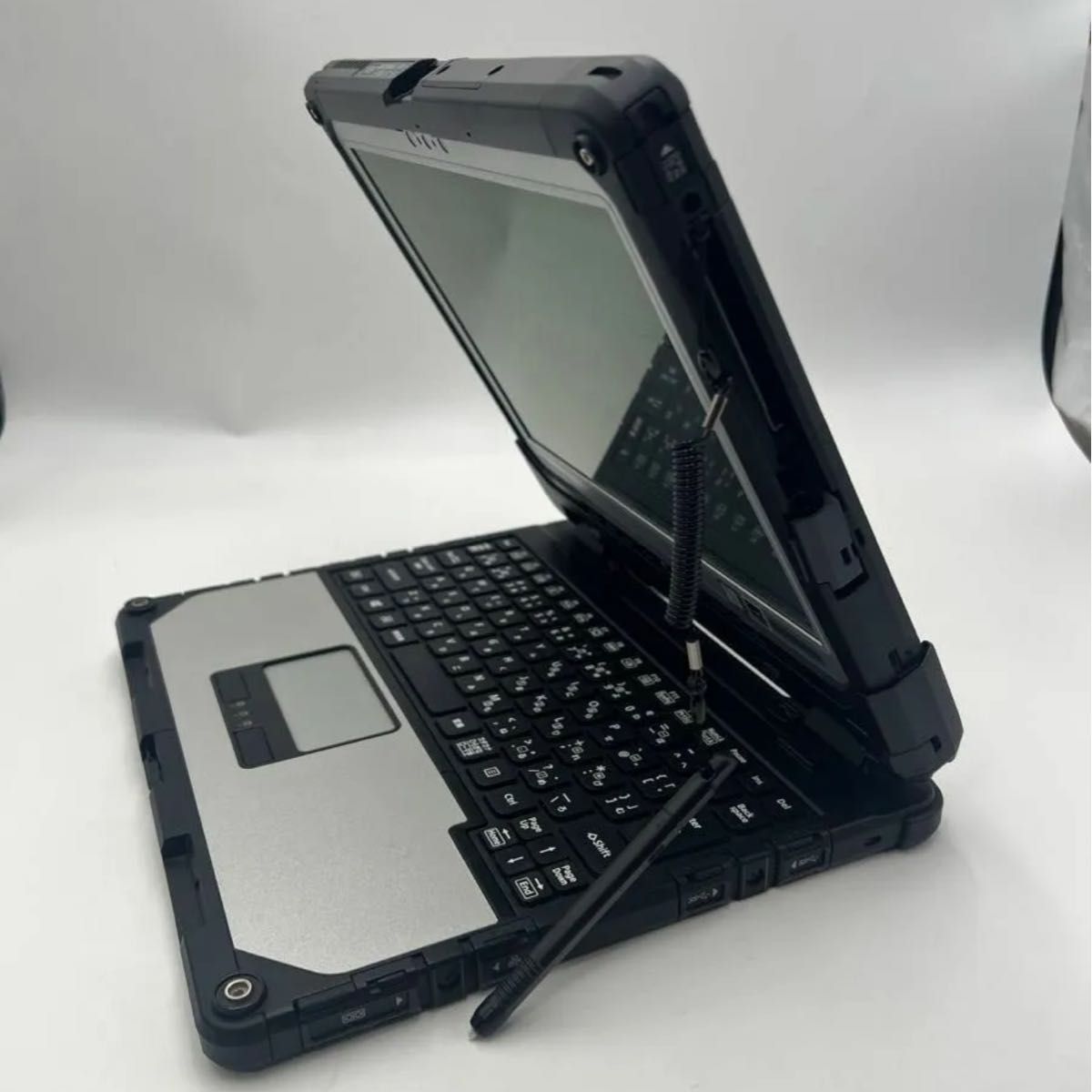 Panasonic TOUGHBOOK CF-33Core i5-7300U/8GB/SSD256GB/ タッチパネル