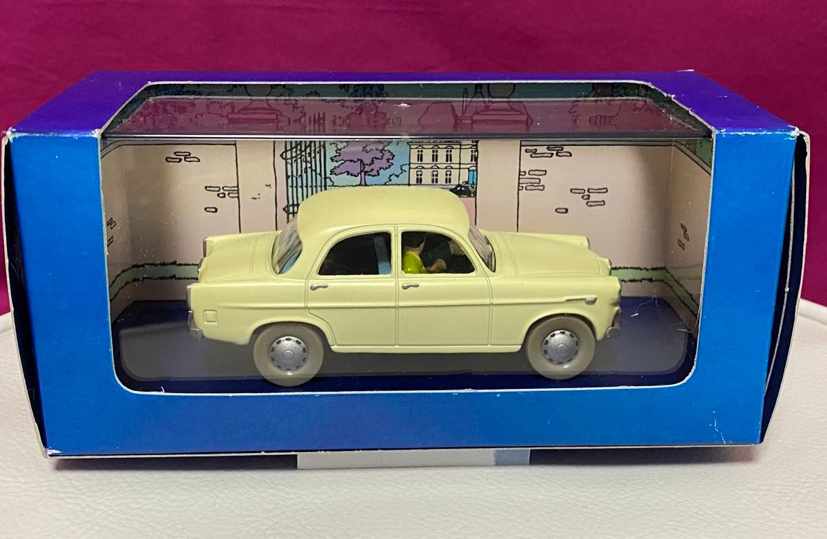 【Tintinタンタン車】 ALPHA ROMEO GIULIETTA BERLINA 1960 1/43新品です。