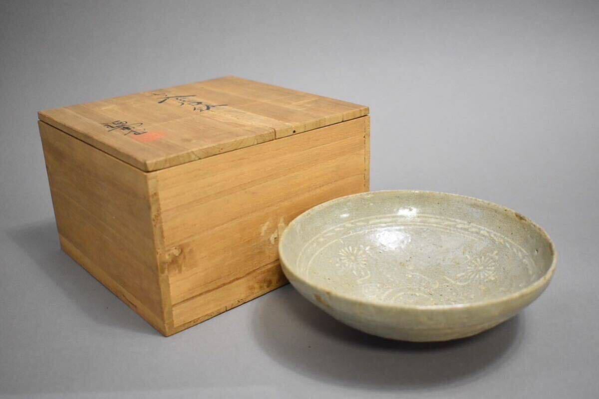 【英】A1257 時代 高麗青磁茶碗 中国美術 朝鮮 韓国 高麗 李朝 青瓷 骨董品 美術品 古美術 時代品 古玩_画像2