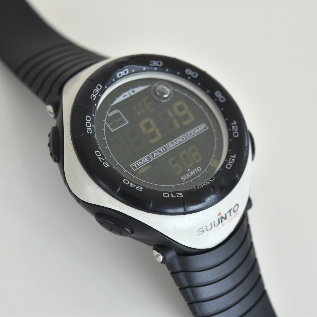 SUUNTO ベクター スント 時計の画像2