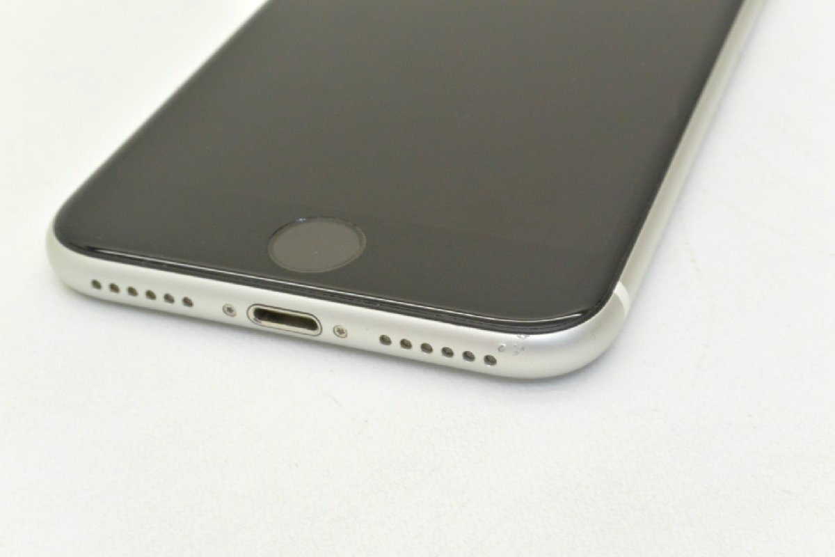 白ロム SIMフリー au SIMロック解除済 Apple iPhoneSE(第2世代) 128GB iOS17.4.1 ホワイト MXD12J/A 初期化済 【m022977】_画像3