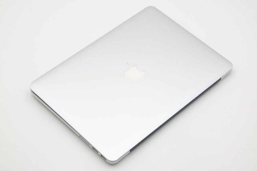 【ジャンク品】Apple MacBook Pro Retina A1502 Early 2015 Core i5 5257U 2.7GHz/8GB/256GB(SSD) バッテリー膨張 【563241373】_画像3