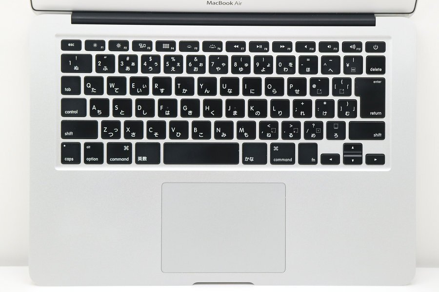 【ジャンク品】Apple MacBook Air A1466 Early 2015 シルバー Core i5 5250U 1.6GHz/8GB/128GB(SSD) クリック不良 【563240172】_画像2