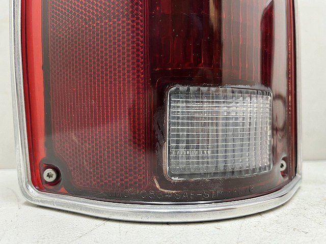 ★# シボレー K5 ブレイザー 2WD 81年 5.0L テールランプ 左右セット (在庫No:A37849) (6848)_画像5