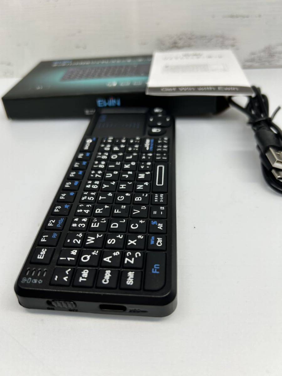 Ewin ミニ キーボード ワイヤレス 2.4GHz タッチパッド搭載 日本語JIS配列 (72キー) 無線 USB レシーバー付き 【日本語説明書付き】