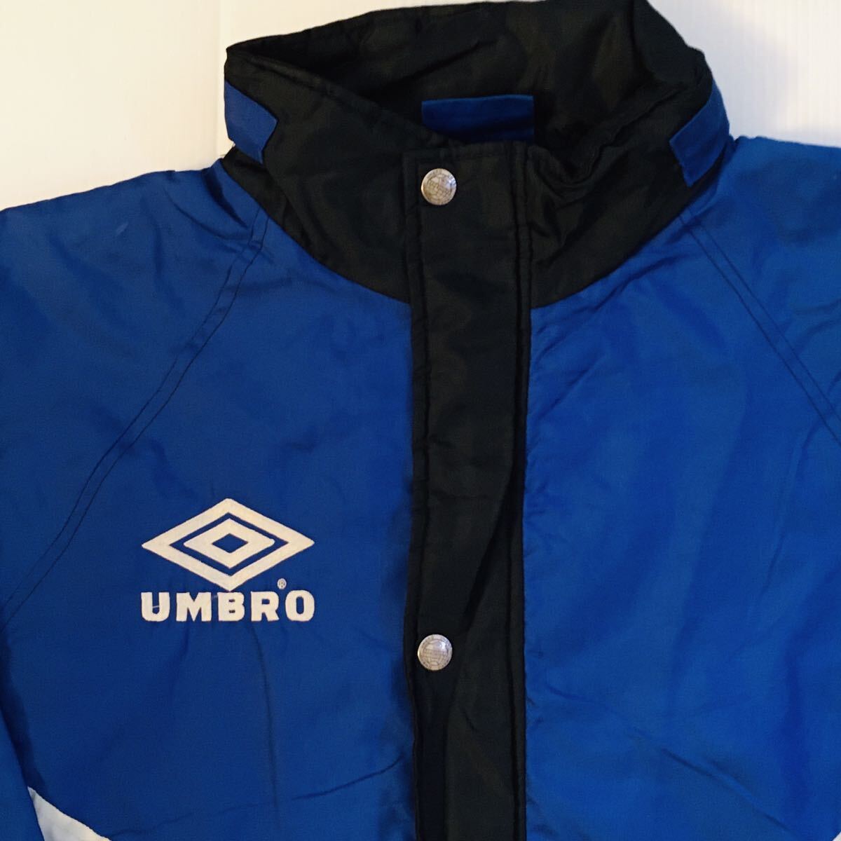  big size Umbro UMBRO XL sleet -n nylon jacket bench coat coach jacket black × blue × white 