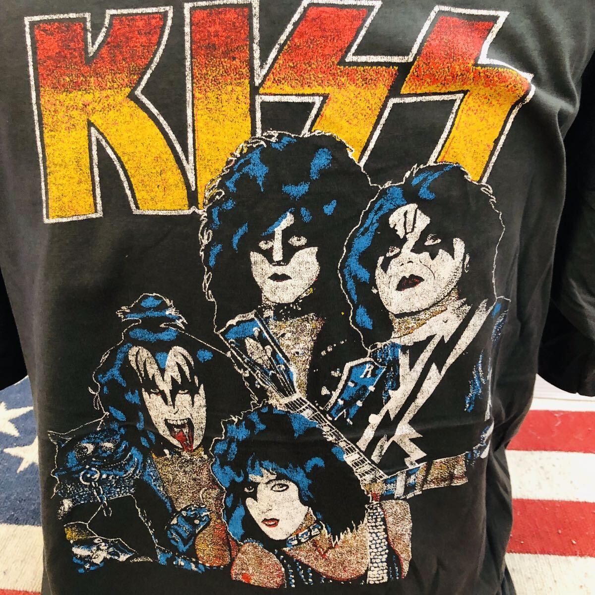 70年代バンド　キッス　KISS XL バンドTシャツ　ロックTシャツ_画像3