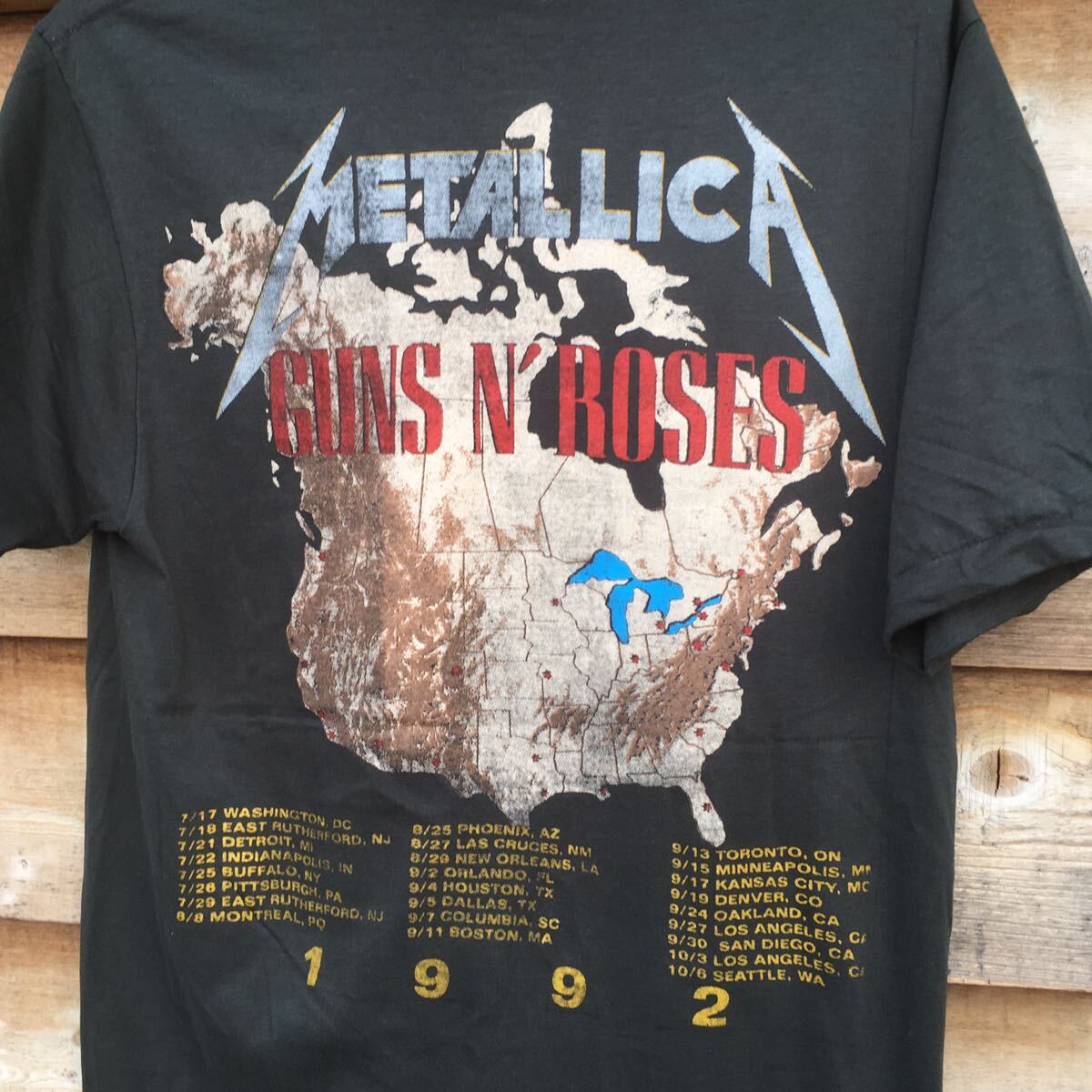 80年代バンド　ガンズアンドローゼズ×メタリカ　バンドTシャツ　ロックTシャツ_画像5