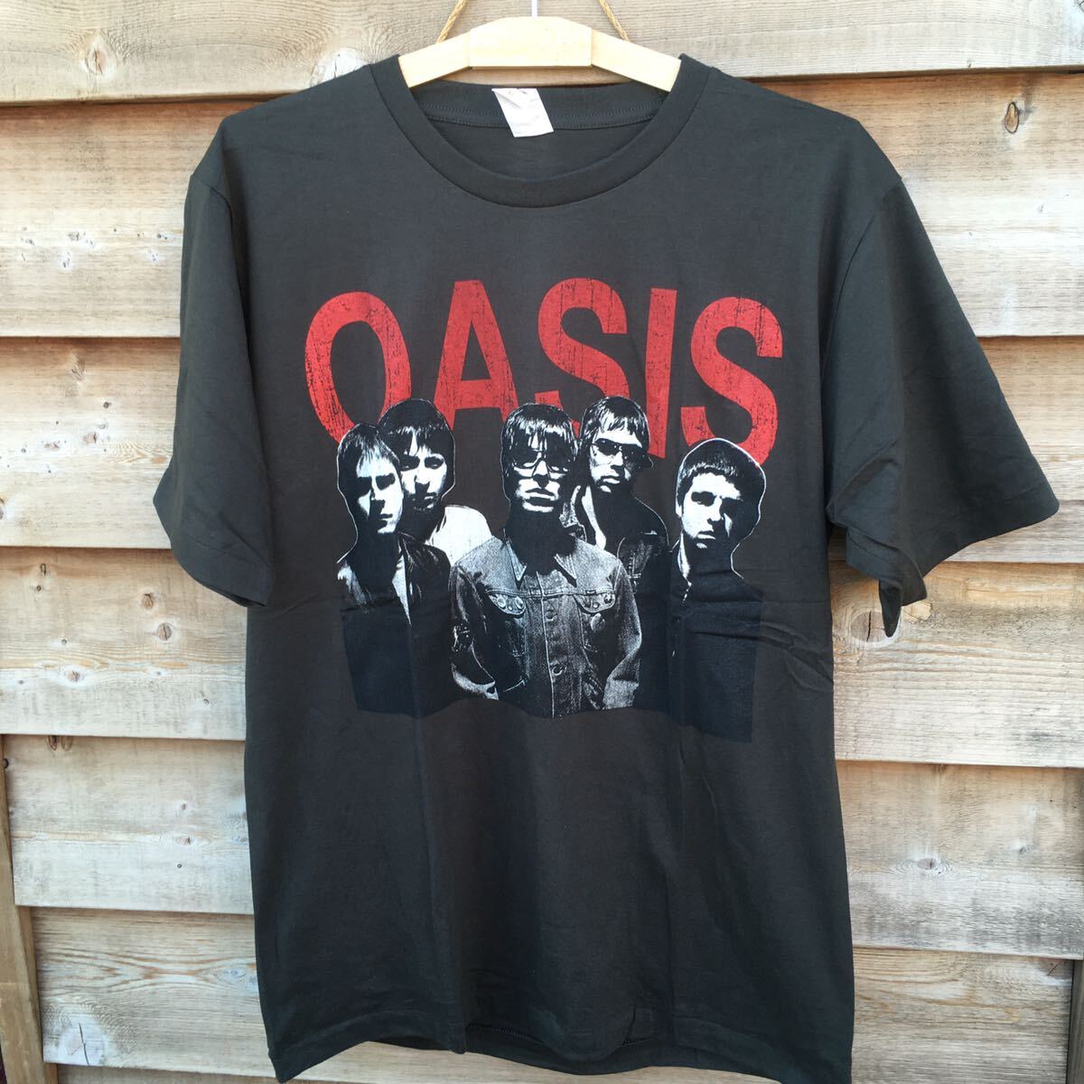 90年代バンド　オアシス　oasis L バンドTシャツ　ロックTシャツ_画像1