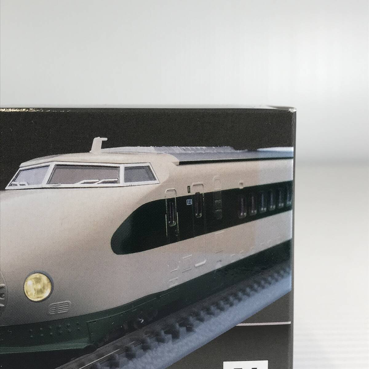 □中古品□ TOMIX トミックス 鉄道模型 Nゲージ 1/160 ファーストカーミュージアム JR 200系東北新幹線(やまびこ) [FM-023]_画像3