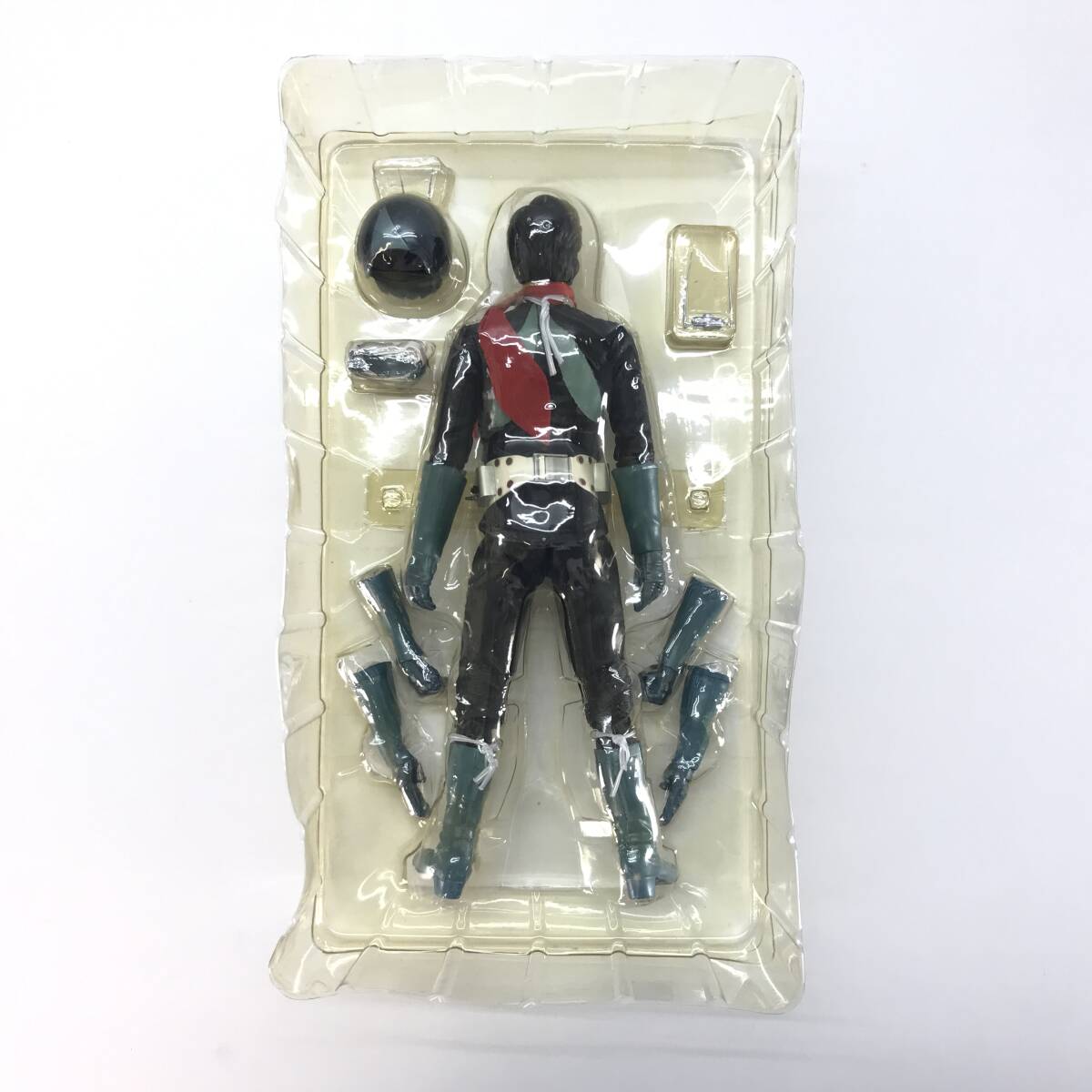 ☆中古品☆ MEDICOM TOY フィギュア 仮面ライダー RAH 仮面ライダー旧1号2001デラックスタイプ リアルアクションヒーローズ No.100_画像9