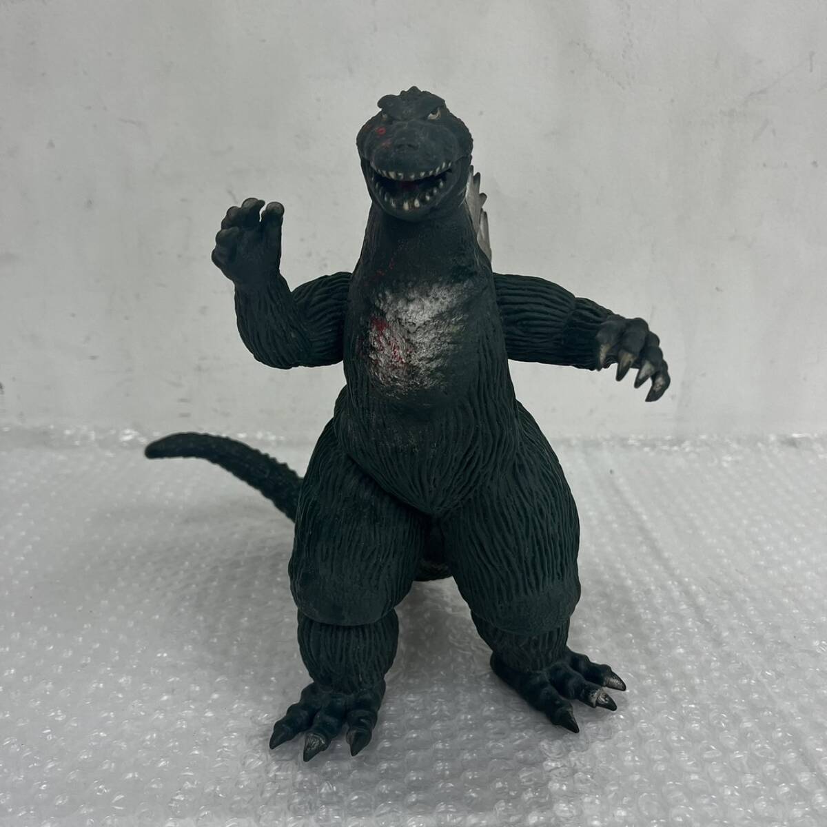 WA037679(061)-514/AS3000【名古屋】ゴジラ フィギュア 東宝映画 GODZILLA 最大幅約25cm、奥行き約21cm、高さ約25cm_画像1