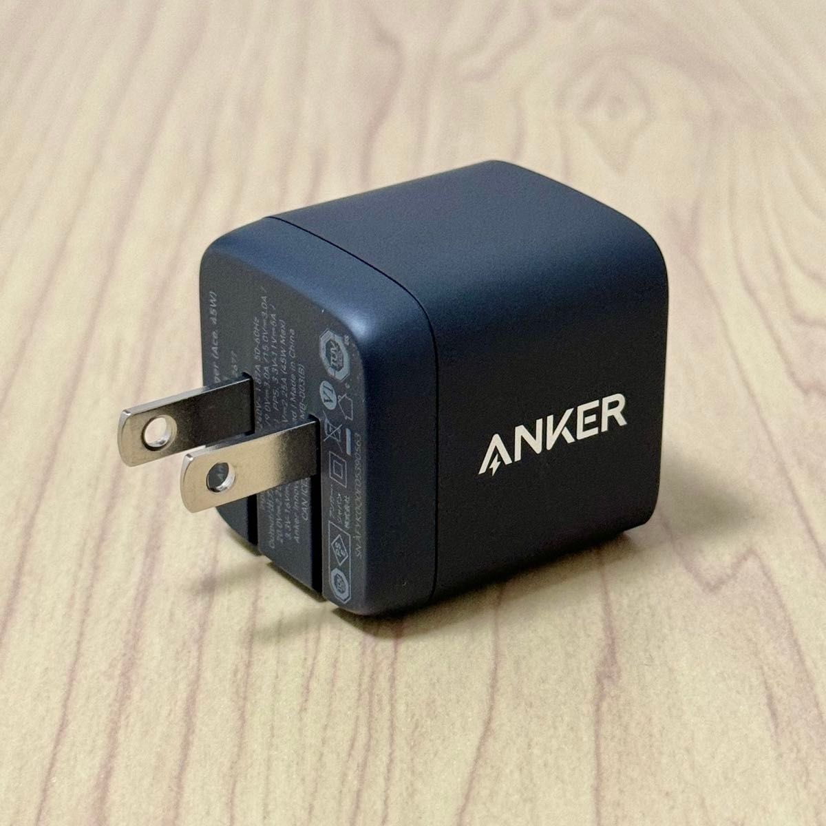 Anker 45W USB充電器 黒 折り畳みプラグ AC アダプター USB-C MacBook Airなどに