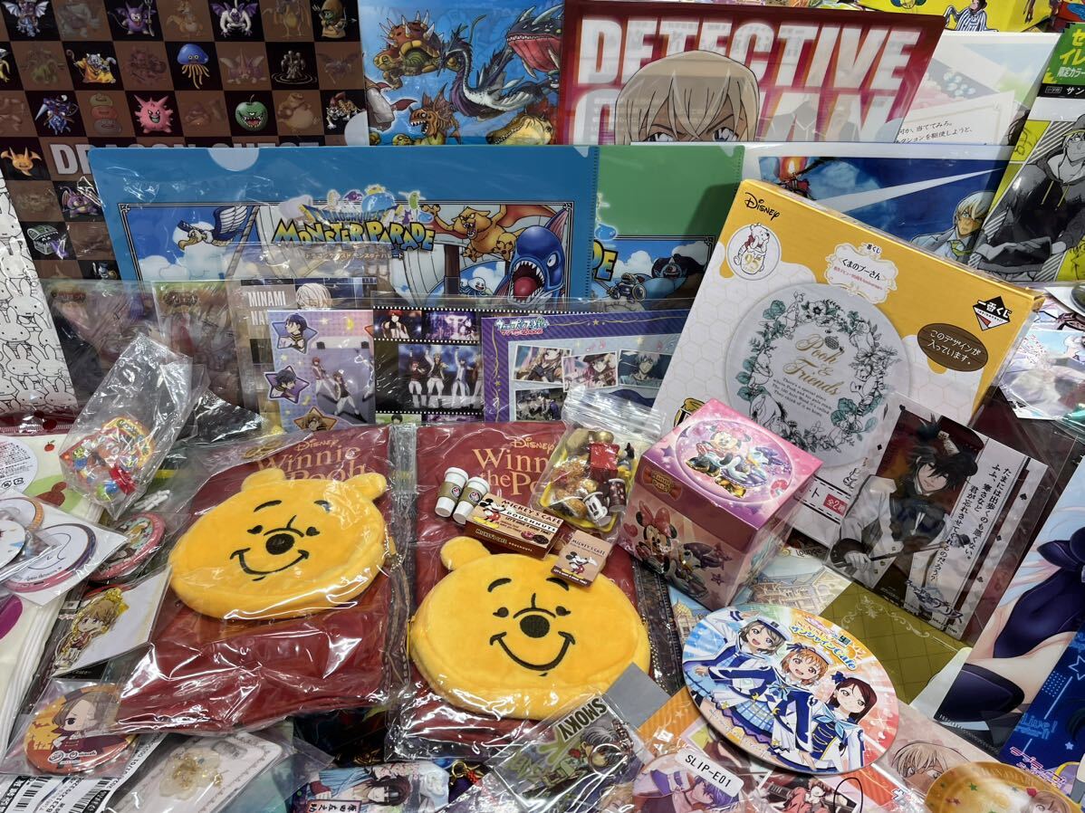  anime character miscellaneous goods badge large amount summarize Conan Rav Live Disney gong ke rotation sla axe ta clear file 4.4kg KB-008