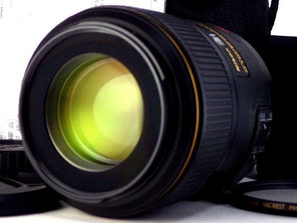 送料無料!! Nikon AF-S VR MICRO NIKKOR 105mm F2.8G IF ED マクロ マイクロ ニコン レンズ 完動 美品 人気 カメラ 一眼レフ Camera Lens_画像2