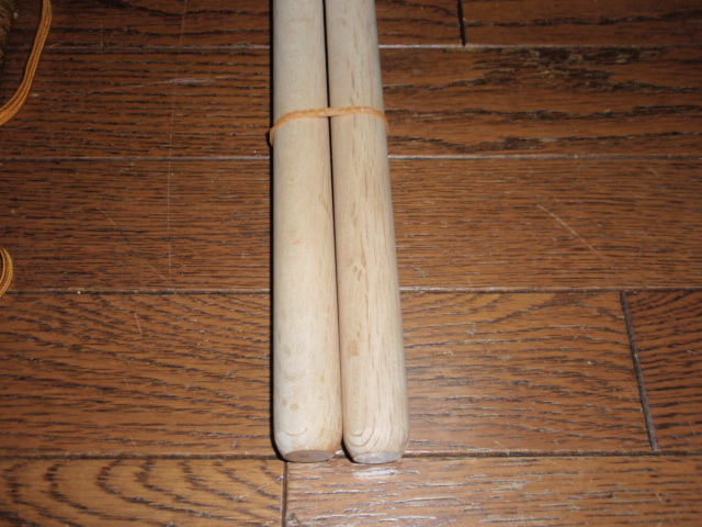  японский барабан . палочки длина 37x толщина 3Cm немного выбивалка вмятина есть с футляром & длина 42x толщина 2.2Cm прекрасный товар текущее состояние 