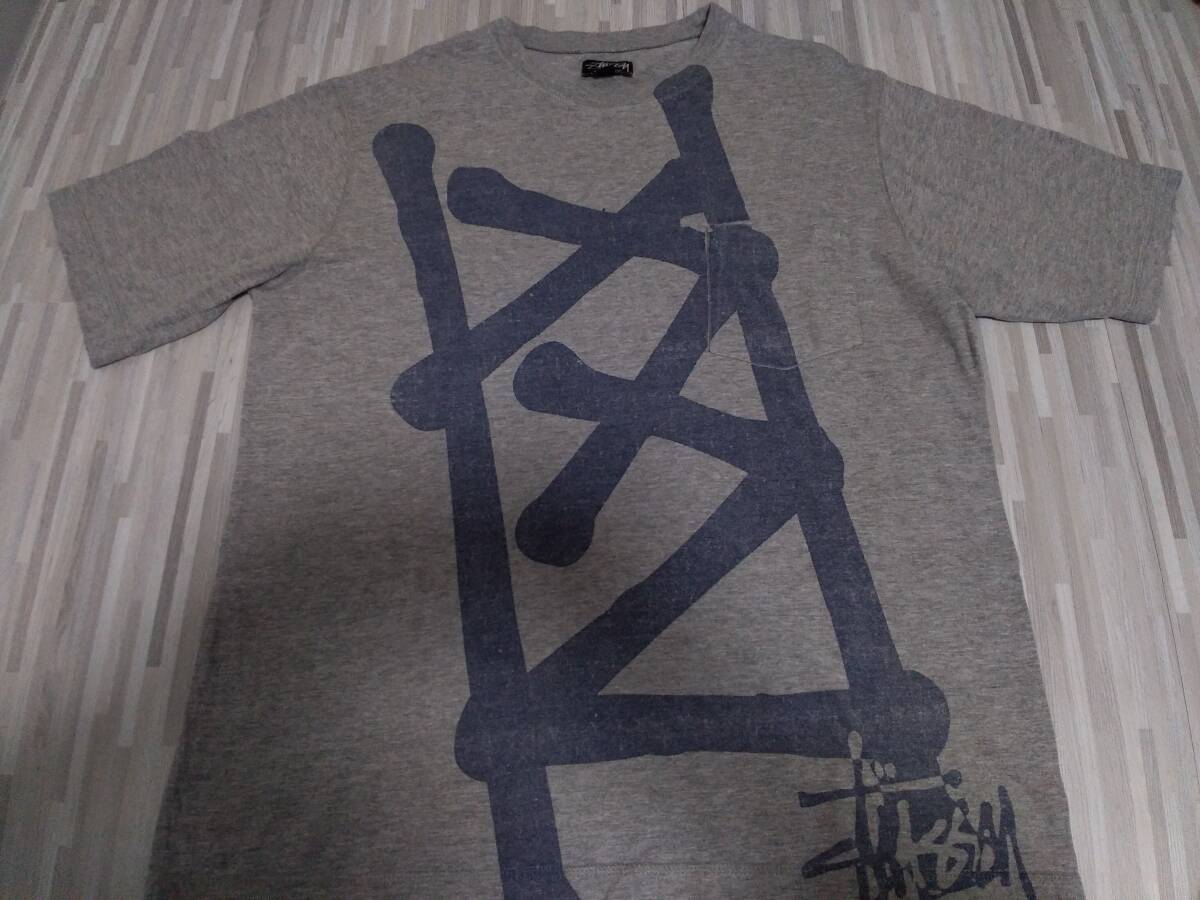 ★USED STUSSY 【Tシャツ】 メンズ サイズM グレー ステューシーの画像1