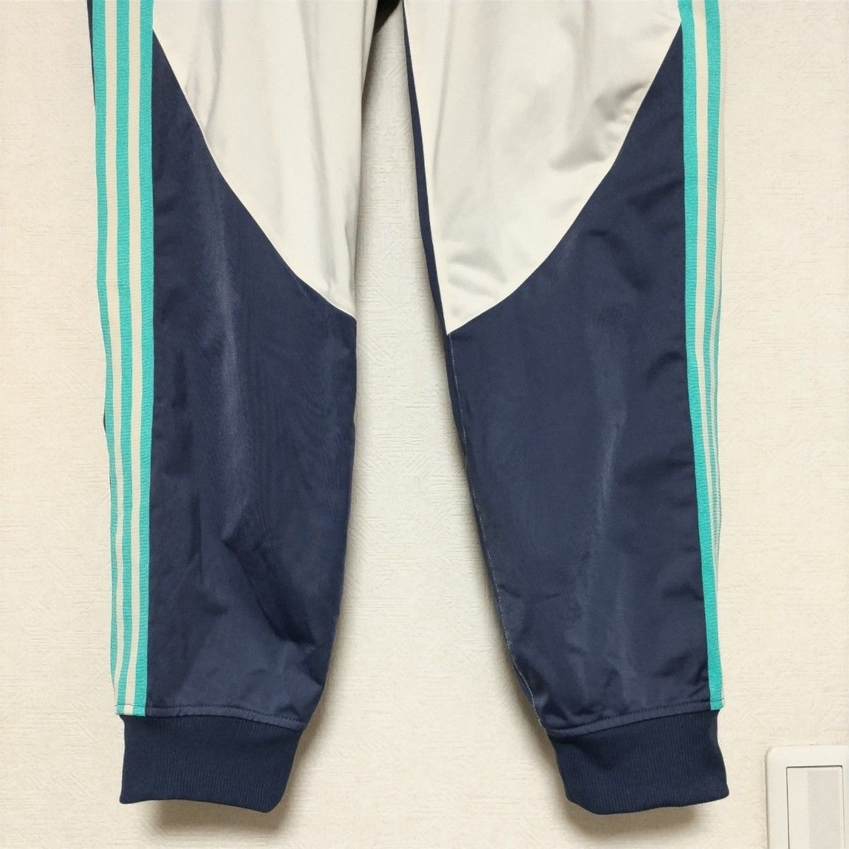 adidas アディダス SST BLOCKED TRACK PANTS スーパースター ブロックド トラックパンツ サイズO