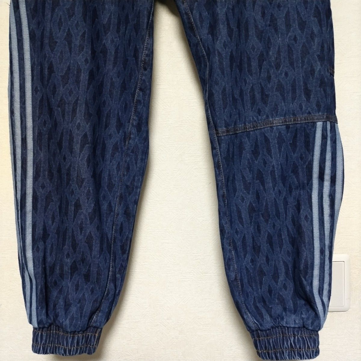 adidas × Ivy Park Monogram Denim Track Pant アイビーパーク adidas × Ivy Park Monogram Denim Track Pant アイビーパーク