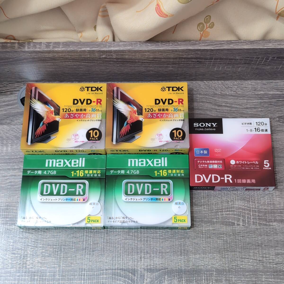 【DVD】 DVD BD 大量 170枚以上セット 沢山 まとめ DVD-RAM DVD-R DVD-RW BD-RE TDK maxell Panasonic SONY 三菱 Victor 記録媒体 メディアの画像3