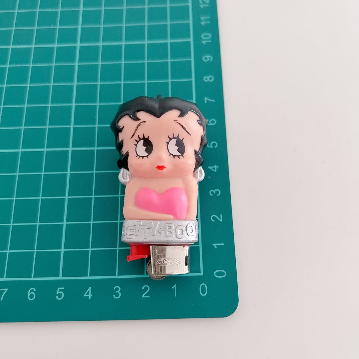 ベティちゃん　Betty Boop ライターカバー　レトロ　懐かしい　可愛い 昭和レトロ 当時物 フィギュア ストラップ