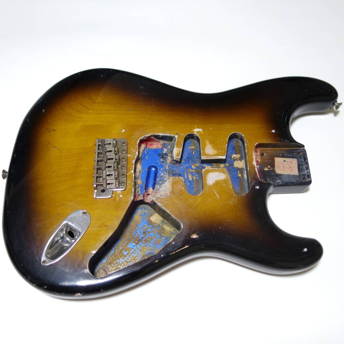 FENDER JAPAN ST57-65 82年製 JVシリアル ストラトキャスター ボディ ジャンク品 /Fender Stratocaster Body MADE IN JAPAN 1982_画像3