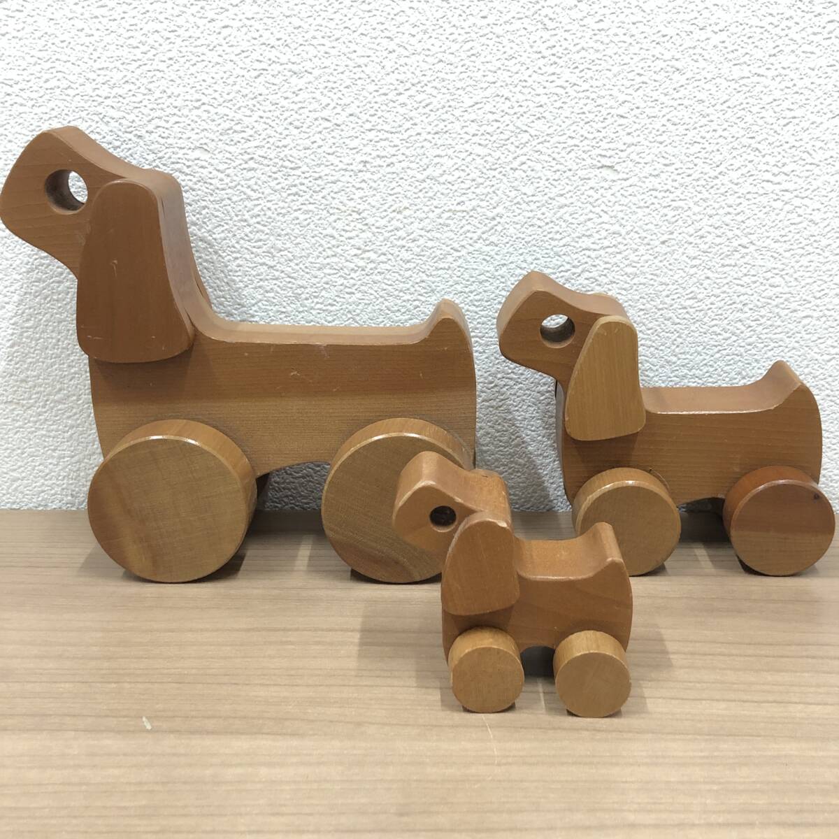 *[ temple inside . Hara /.......] wooden toy / wooden toy dog ../ desk intellectual training toy 4 set *22929