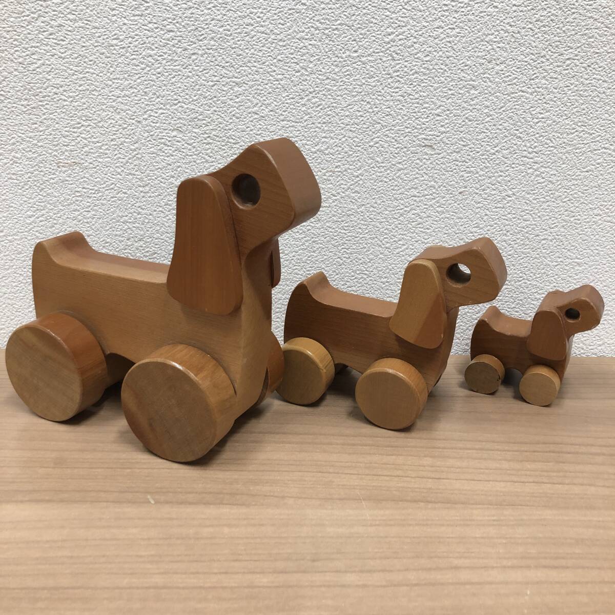 *[ temple inside . Hara /.......] wooden toy / wooden toy dog ../ desk intellectual training toy 4 set *22929