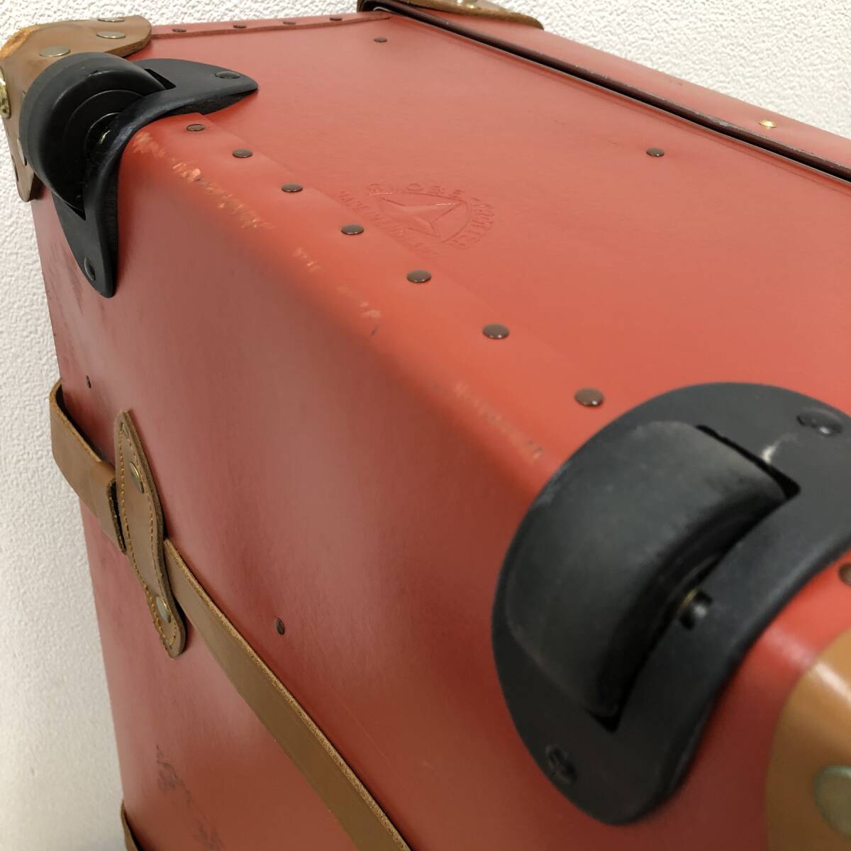 *[GLOBE TROTTER/ glove Toro ta-]sentena Lee trunk case / suitcase / Carry case key attaching *23158