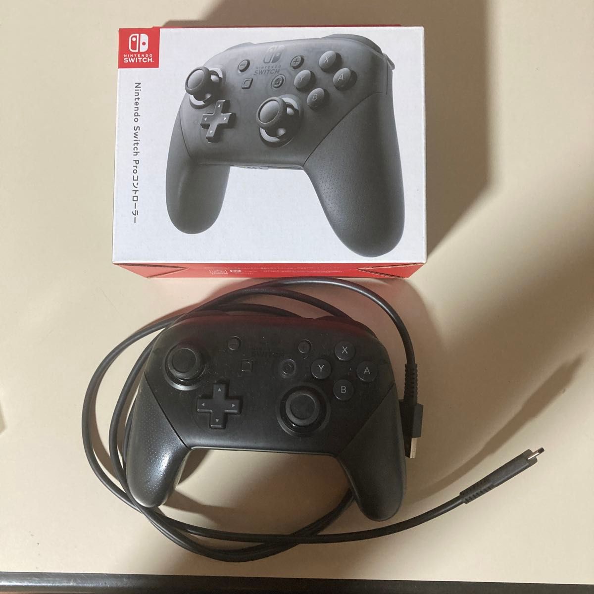 Nintendo Switch Proコントローラー