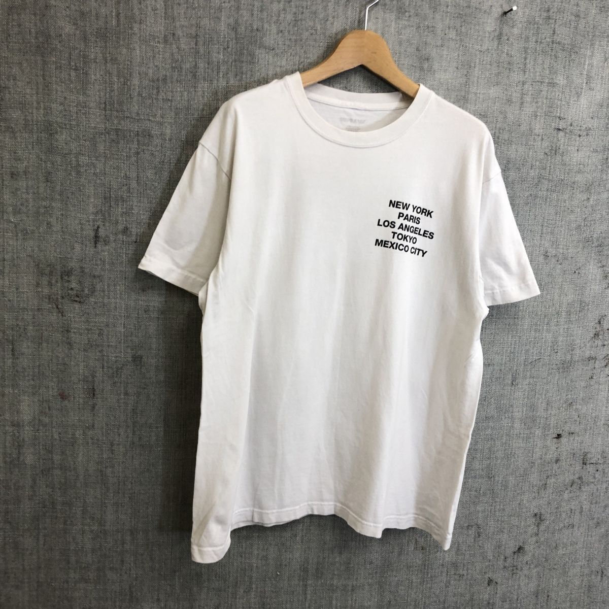 G658-F◆ SUPRA 半袖Tシャツ カットソー ロゴプリント トップス ◆ sizeL コットン100 ホワイト 古着 メンズ 春夏 ユニセックス_画像5