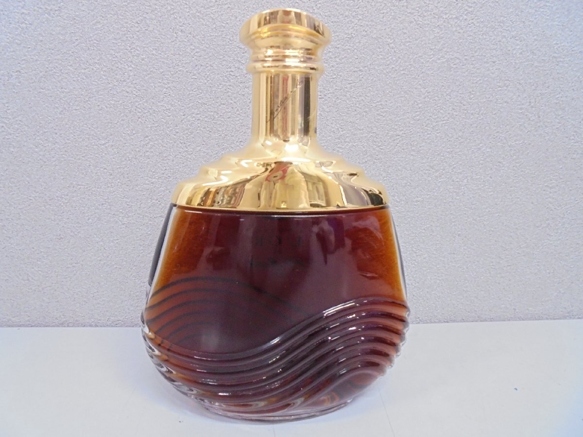 【80】1円～L'OR DE Martell ロール ド マーテル 1715 24CARAT GOLD コニャック ブランデー 40% 700ml 40% 箱付き 未開栓_画像6