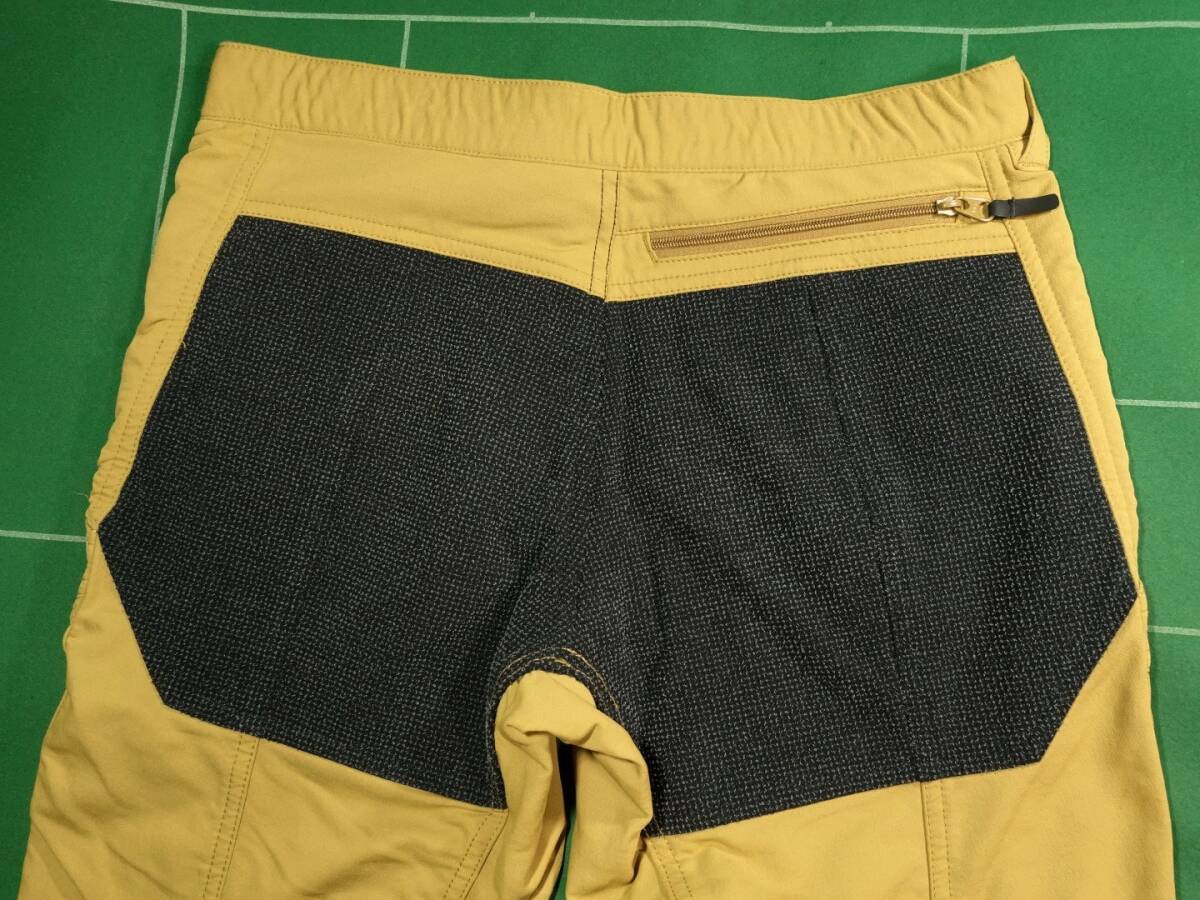6230円 △マウンテンハードウェア ストレッチソフトシェル 6230円 △マウンテンハードウェア ストレッチソフトシェル