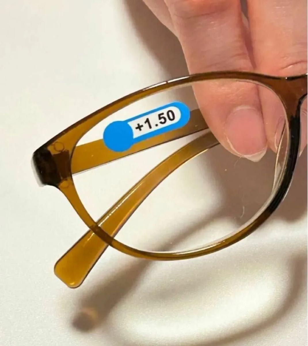 老眼鏡　軽量タイプ　ブルーライトカット【＋1.5】新品未使用　おしゃれ、可愛い べっ甲