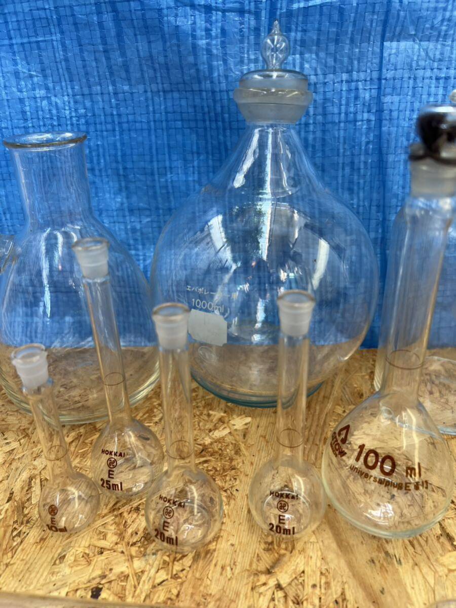ガラス製メスフラスコ実験器具 メートルグラス 液量計 ビーカー メスシリンダー　いろいろアソート20点以上_画像4