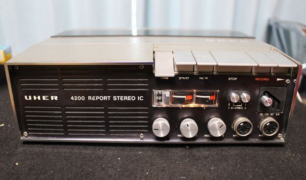 UHER 4200 Report Stereo IC 動きますが録音再生未チェック 現状品の画像1