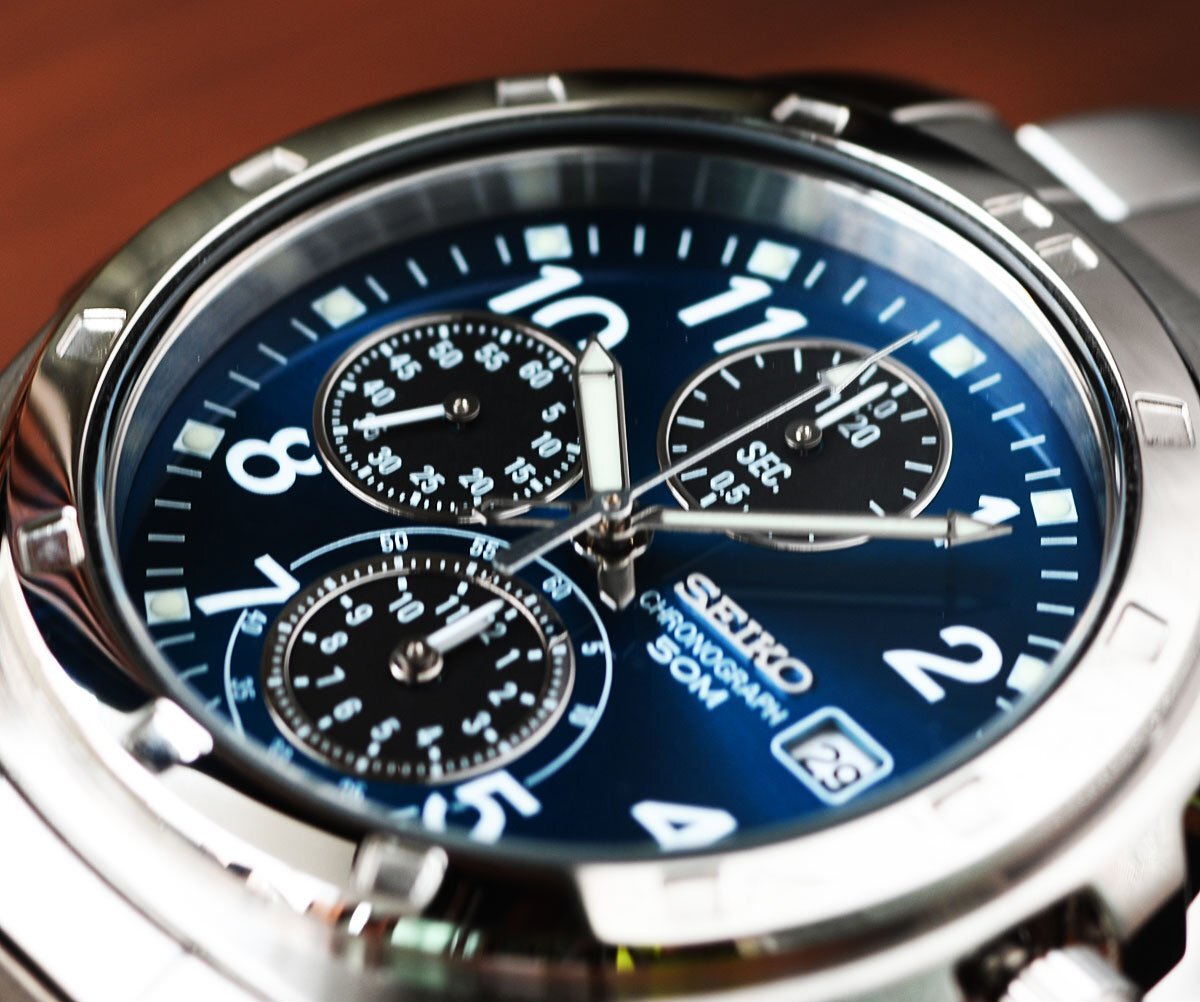 セイコー新品1円 逆輸入 ブルーメタリック メーカー正規1年保証 純正箱付き 50m防水 クロノグラフ 腕時計 未使用 SEIKO メンズの画像1