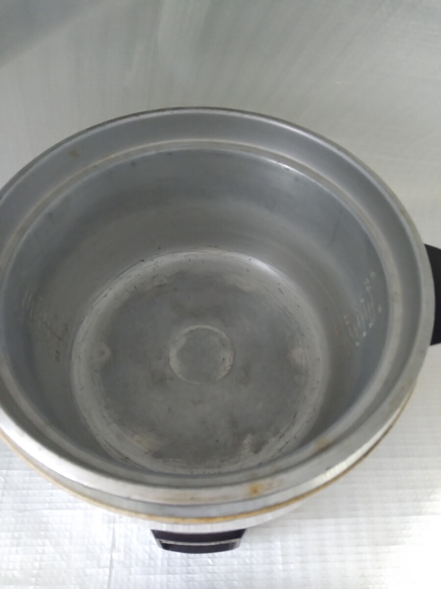 昭和レトロ ナショナル 炊飯器 中古品 インテリアや教材として_画像2