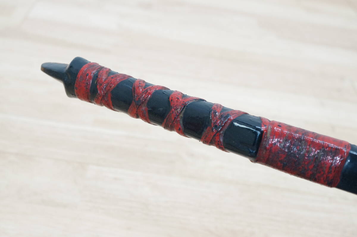 前ダ:【弓具】黒漆塗 弓 全長約217.5㎝ 約700g 黒漆 和弓 弓道弓 前ダ:【弓具】黒漆塗 弓 全長約217.5㎝ 約700g 黒漆 和弓 弓道弓
