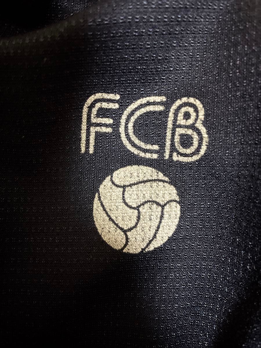 【公式】F Cバルセロナ　トラックジャケットサッカー　　刺繍　XL