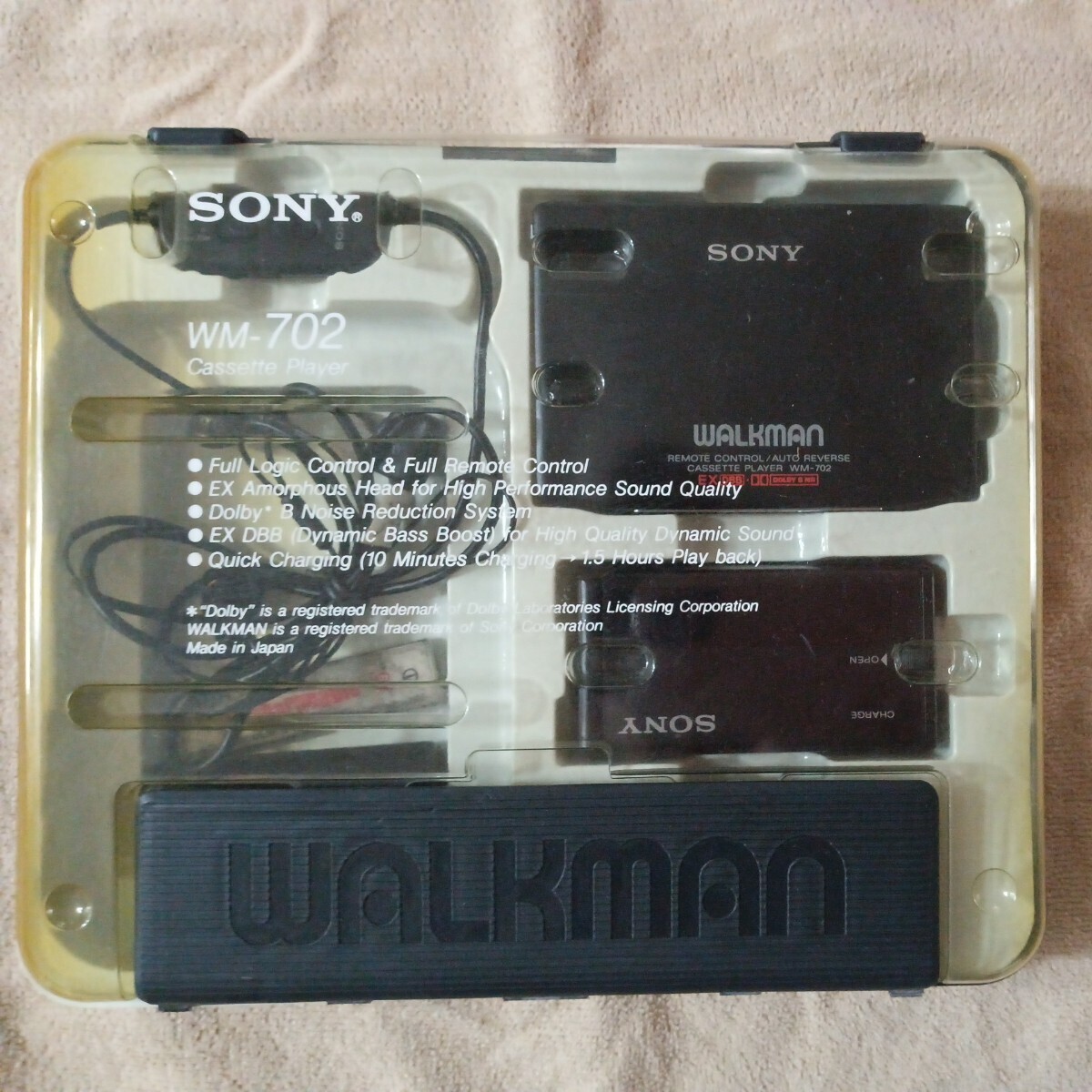 SONY(ソニー)　ウォークマン　WM-702 通電未確認_画像1