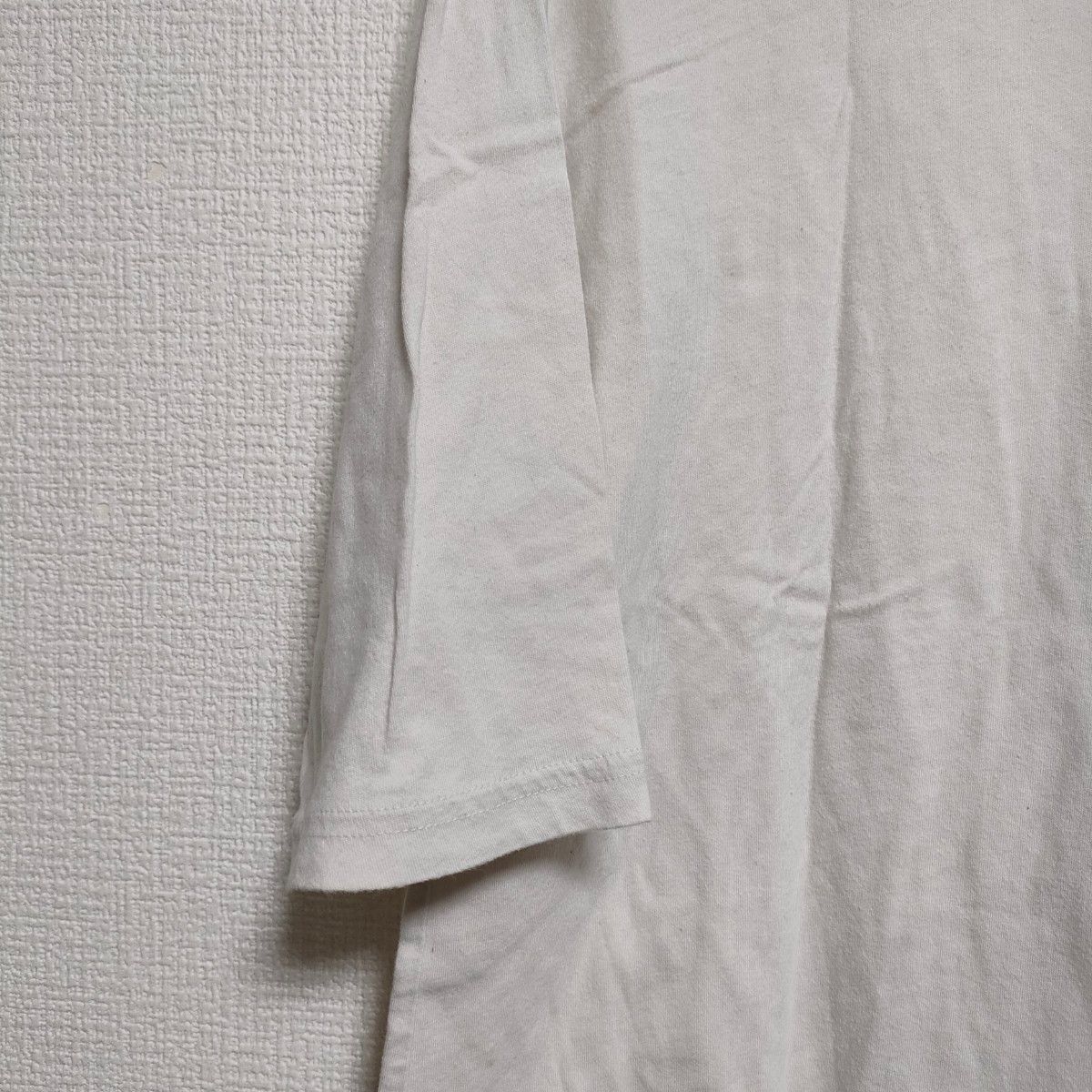 レディース　ロゴTシャツ　五分袖　 Tシャツ カットソー　クルーネック　薄ベージュ　サイズL