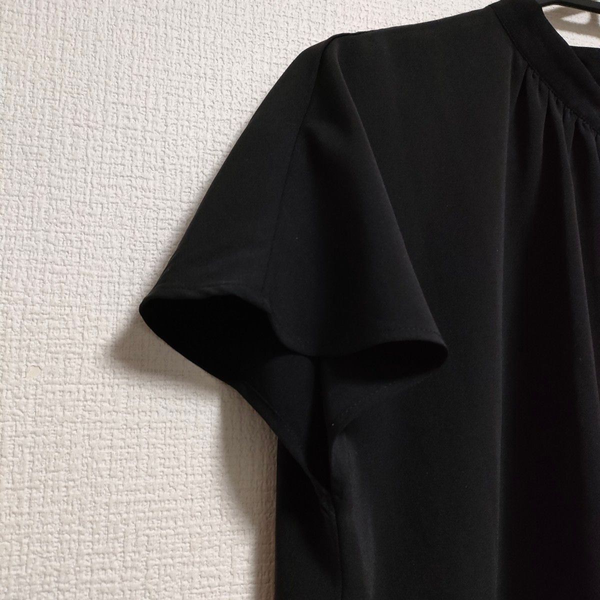 GU　ドレープバンドカラーシャツ　 半袖ブラウス シャツ　シンプル　 黒　サイズM