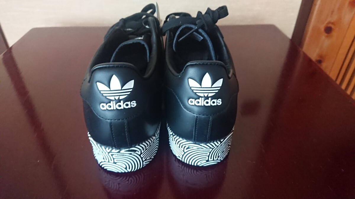 新品未使用 アディダス スーパースター adidas SUPERSTAR 高橋理子 コラボ 29.0cm ブラック 元箱あり_画像3